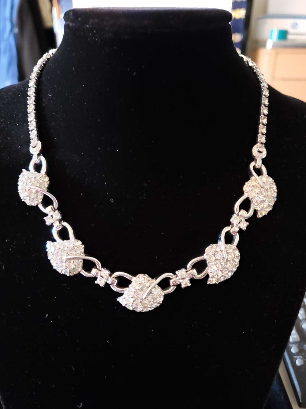 Vintage Pennino Rhinestone Leaf Necklace 1950s Rhodium Plated Art Deco